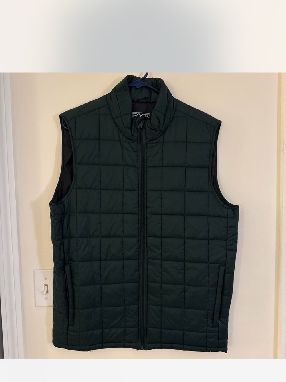 Rye Men's Quilted Dark Green Sleeveless Vest